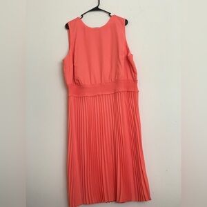 Crown&Ivy coral plus sizes